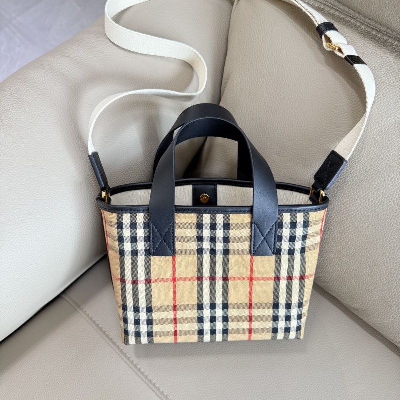 Bv*b*rry shopping bags